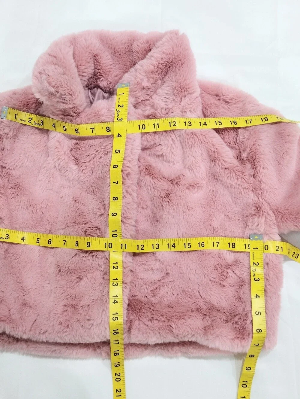 Forever 21 Sz S Dusty Pink Faux Fur Cropped Jacket